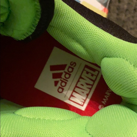 Adidas men’s shoes - Picture 2 of 3